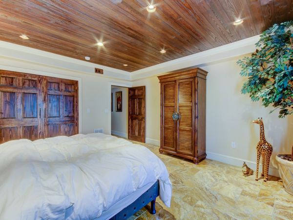Clearwater Condo 957988