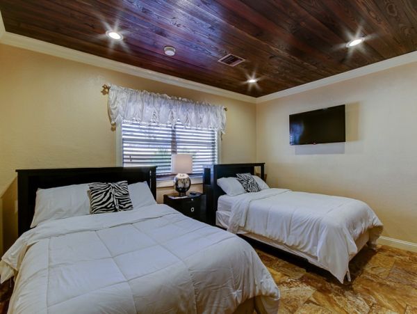 Clearwater Condo 957988