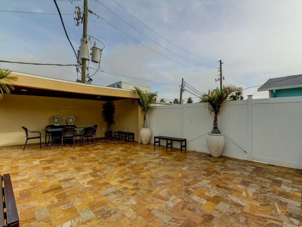 Clearwater Condo 957988