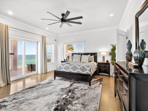 Stunning Home Directly on the Beach