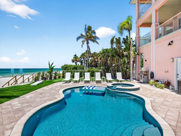 Stunning Home Directly on the Beach