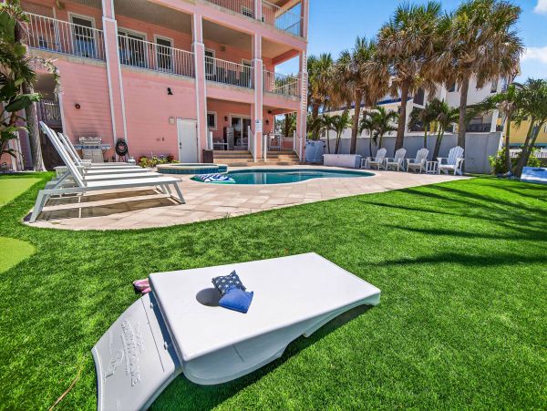 Stunning Home Directly on the Beach