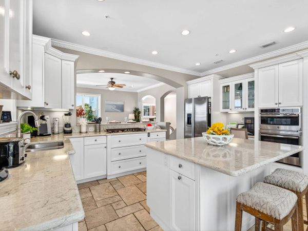 Stunning Home Directly on the Beach