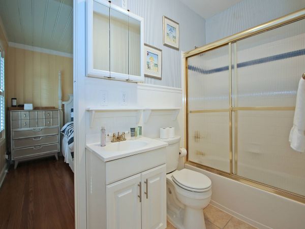 Beachfront Clearwater Four Bedroom Vacation Home with Pool
