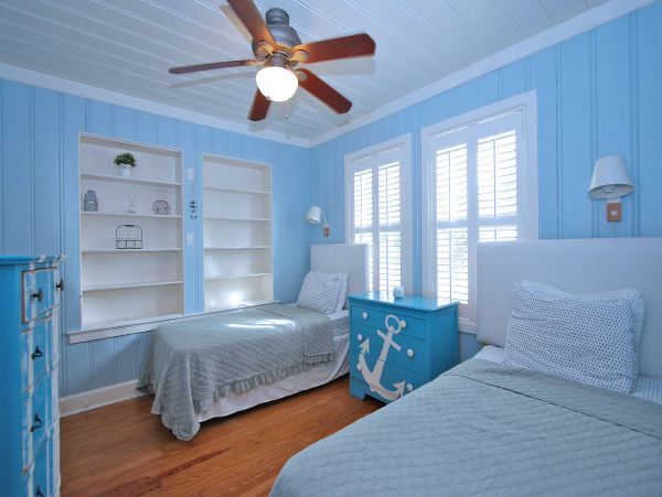 Beachfront Clearwater Four Bedroom Vacation Home with Pool