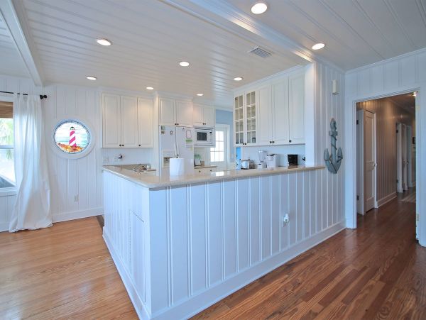 Beachfront Clearwater Four Bedroom Vacation Home with Pool