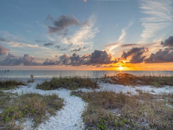 Beachfront Clearwater Four Bedroom Vacation Home with Pool