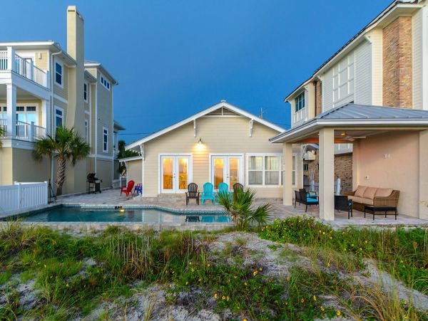 Beachfront Clearwater Four Bedroom Vacation Home with Pool