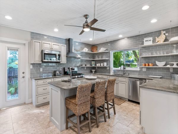 Indian rocks Vacation Home Three Bedroom
