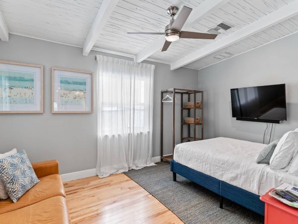 Indian rocks Vacation Home Three Bedroom