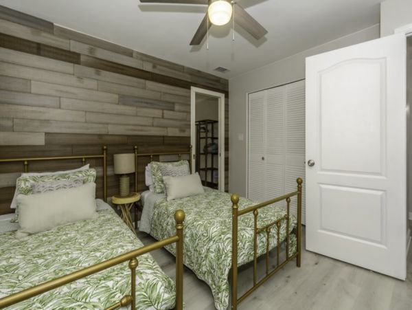 Indian Rocks Indian Shores Home 958000