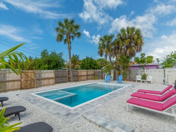 Indian Rocks Indian Shores Home 958000