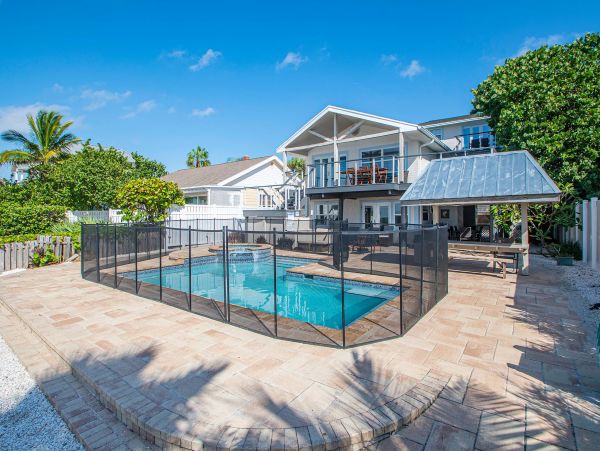 Beautiful 5 Bedroom Indian Rocks Beach Vacation Home