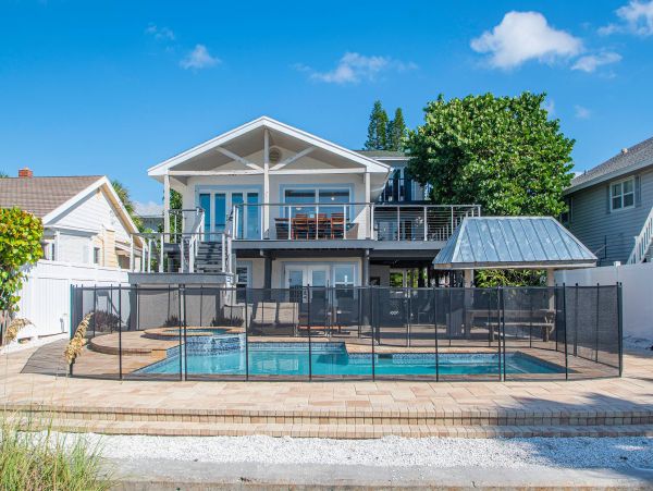 Beautiful 5 Bedroom Indian Rocks Beach Vacation Home