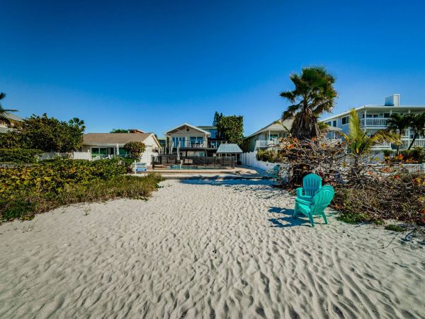 Beautiful 5 Bedroom Indian Rocks Beach Vacation Home