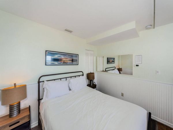 Beautiful 5 Bedroom Indian Rocks Beach Vacation Home