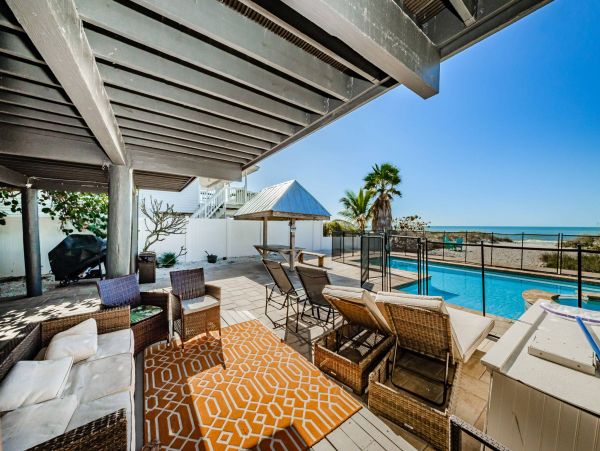 Beautiful 5 Bedroom Indian Rocks Beach Vacation Home
