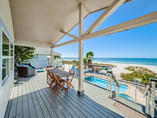 Beautiful 5 Bedroom Indian Rocks Beach Vacation Home