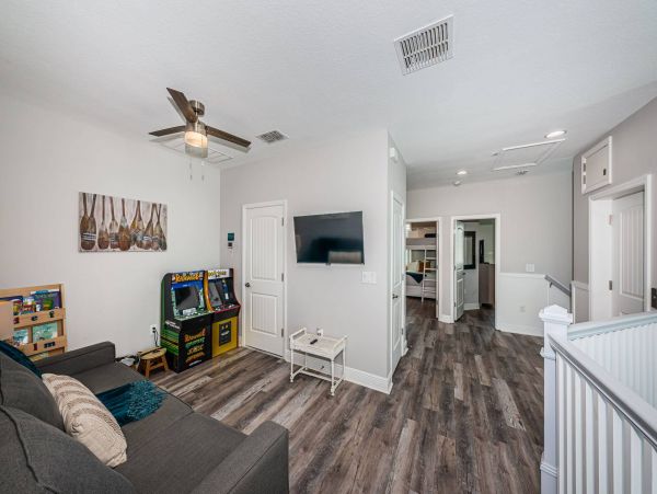 Steps to Beach Redington Beach Vacation Duplex