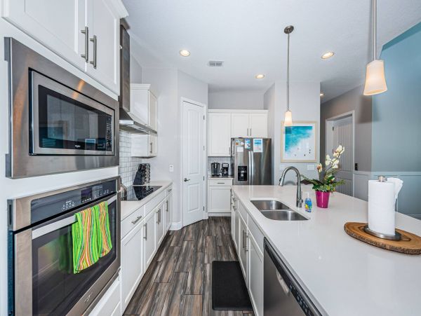 Steps to Beach Redington Beach Vacation Duplex