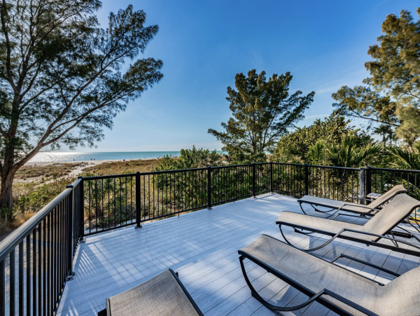 Treasure Island Beachfront Vacation Rental 5-Bedroom Home with Balconies & Pool Table