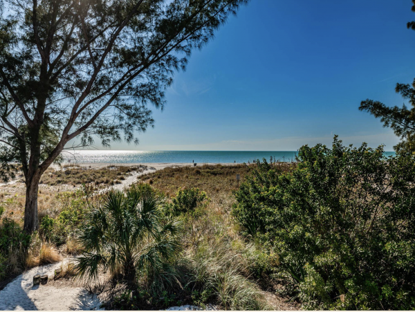 Treasure Island Beachfront Vacation Rental 5-Bedroom Home with Balconies & Pool Table