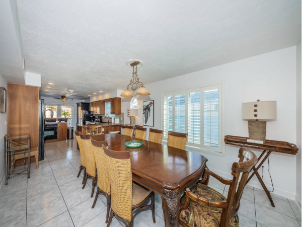 Treasure Island Beachfront Vacation Rental 5-Bedroom Home with Balconies & Pool Table