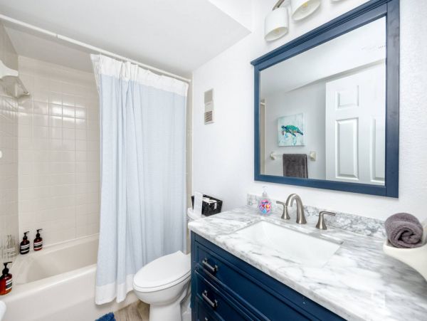Beachfront Vacation Condo in Clearwater Beach Sleeps 8 Guests