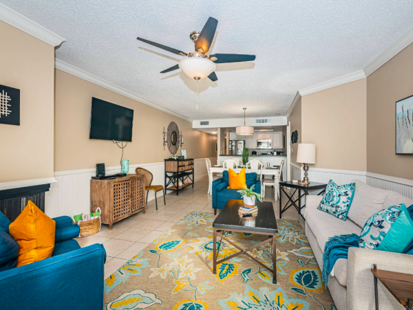 3 Bedroom Ocean front Condo with amazing views