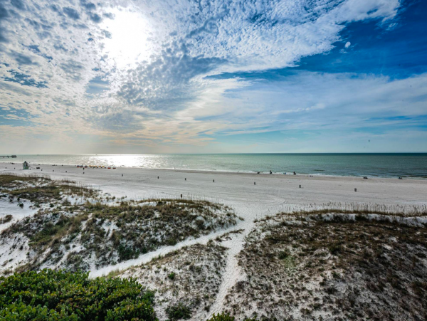 3 Bedroom Ocean front Condo with amazing views