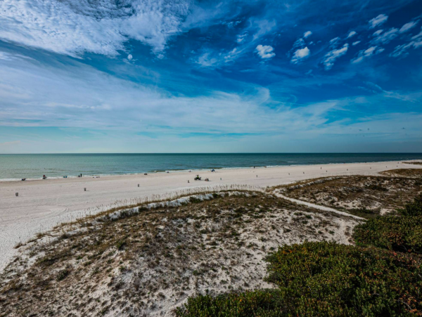 3 Bedroom Ocean front Condo with amazing views
