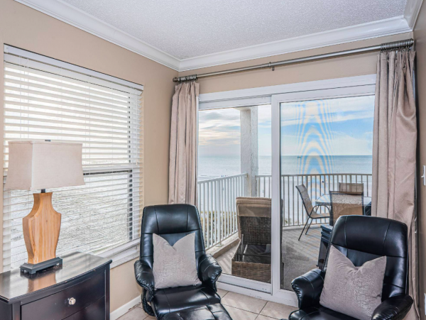 3 Bedroom Ocean front Condo with amazing views