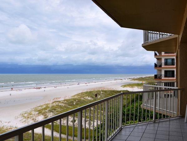 Clearwater Condo 958013