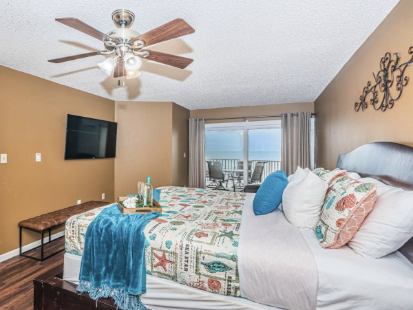 Clearwater Luxury Beachfront Vacation Condo Pool Views