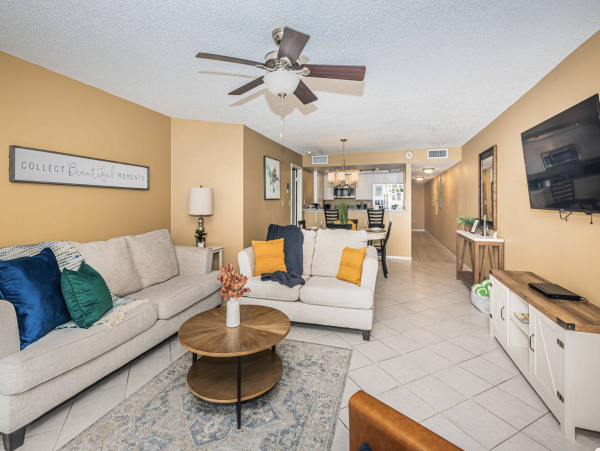 Clearwater Luxury Beachfront Vacation Condo Pool Views