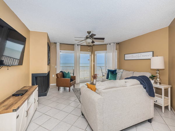 Clearwater Luxury Beachfront Vacation Condo Pool Views