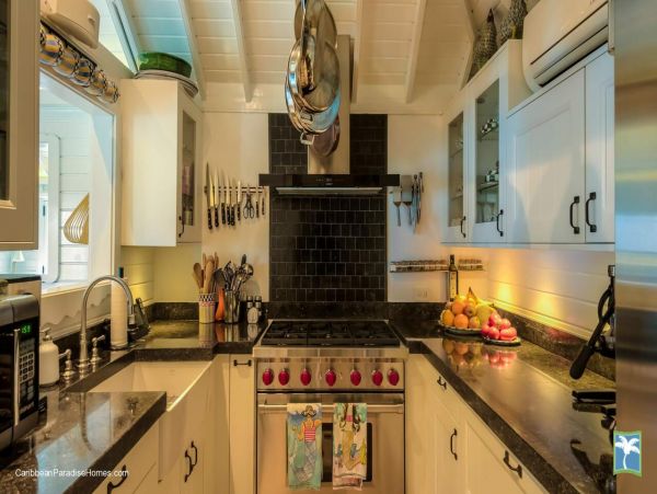 Anguilla Home 958021