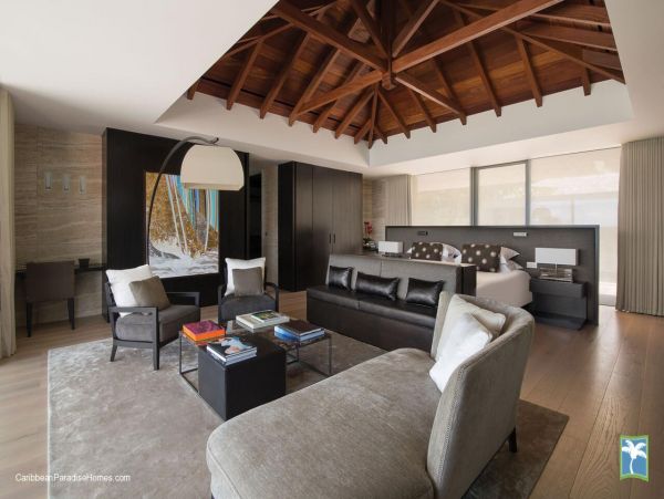 St. Barts Home 958043