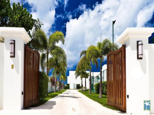 Anguilla Home 958046