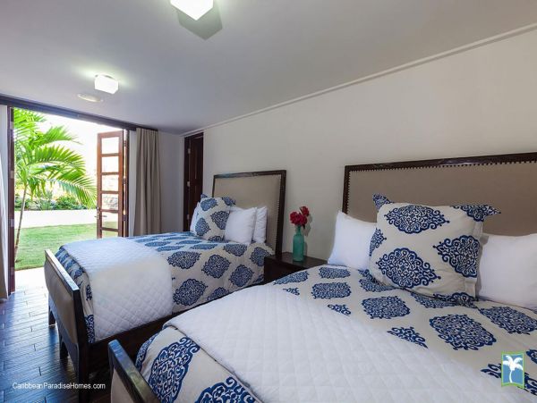 Anguilla Home 958049
