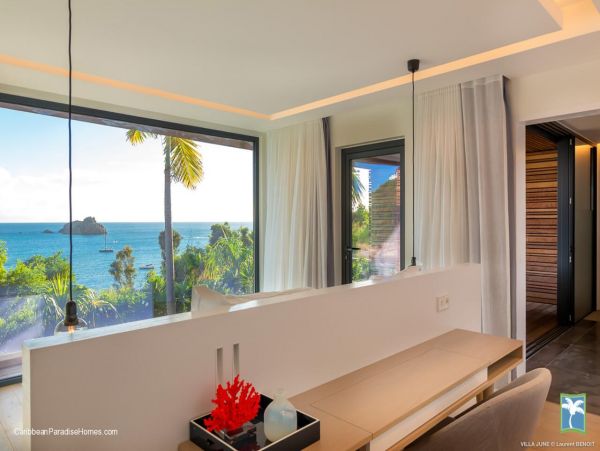 St. Barts Home 958061