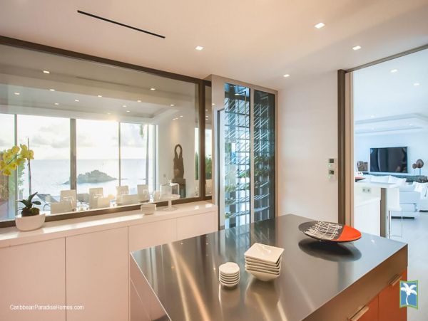 St. Barts Home 958069