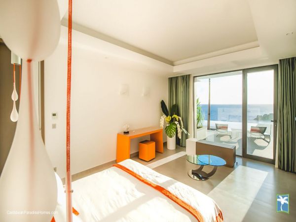 St. Barts Home 958069