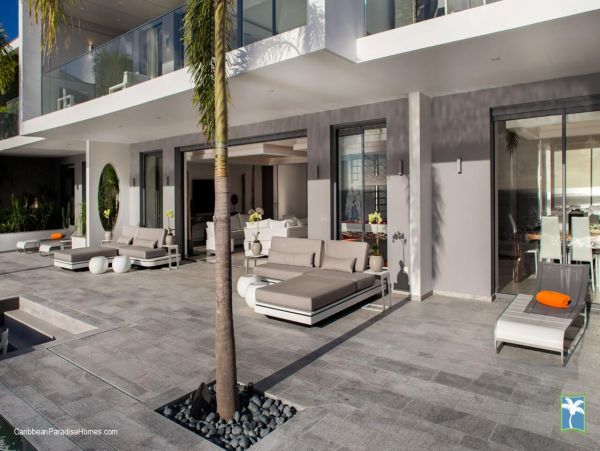 St. Barts Home 958069