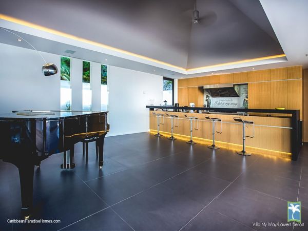 St. Barts Home 958070
