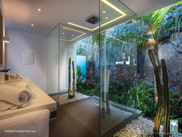 St. Barts Home 958070