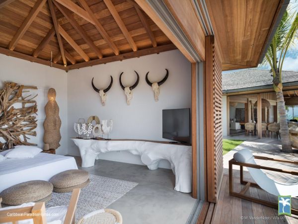 St. Barts Home 958071