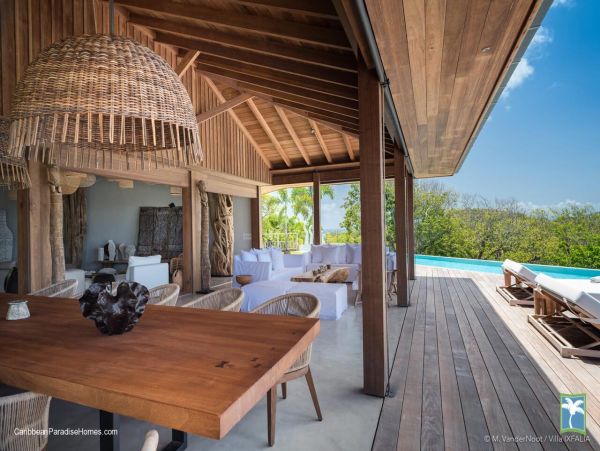 St. Barts Home 958071