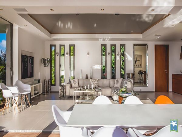St. Barts Home 958072