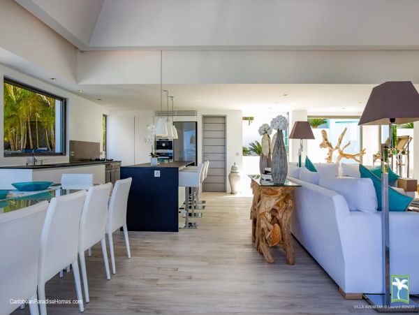 St. Barts Home 958087